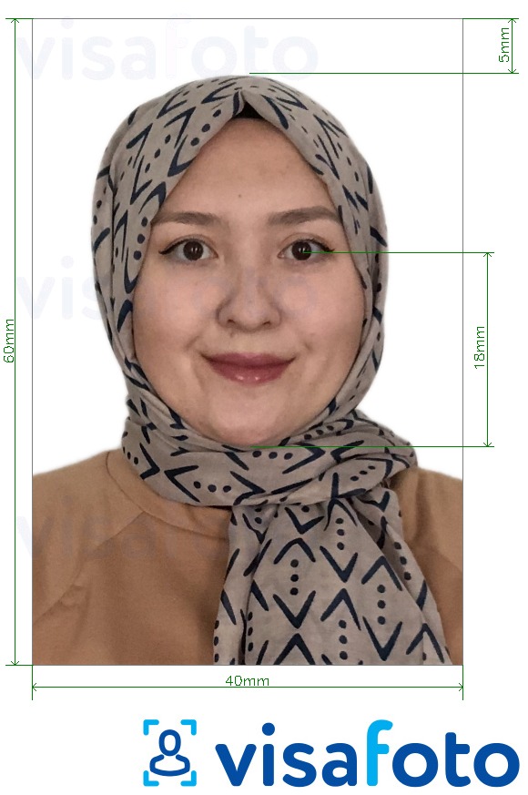 Exemplu de fotografie pentru Pașaportul din Kârgâzstan 4x6 cm (40x60 mm) cu aceeași dimensiune indicată